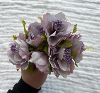 Flor Gili decoración pelo