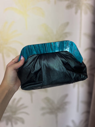 Bolso saco con nácar verde