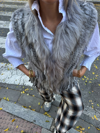 Carlota grey vest