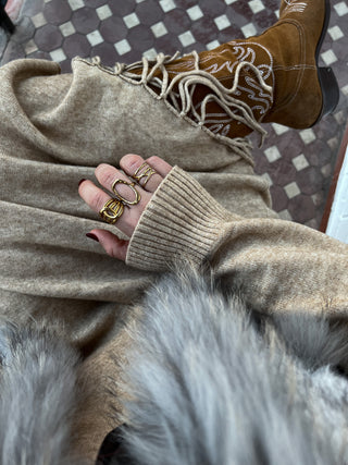 Anillo Triángulos y líneas oro