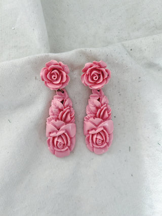 Pendientes lágrimas talladas