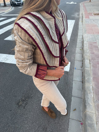Chaqueta Asia beige