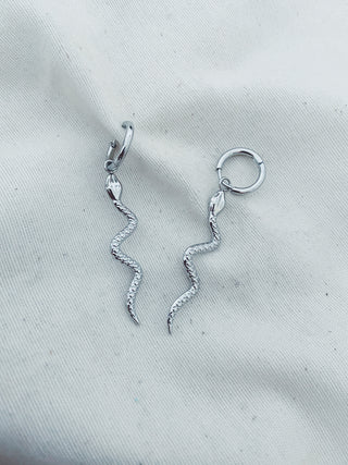 Aros serpientes maxi plata