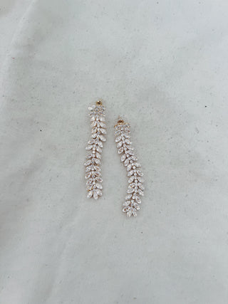 Pendientes espiga diamantitos oro