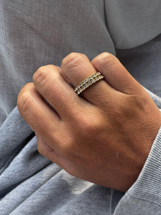 Anillo Carol