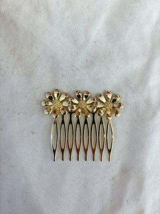 Peinecillo triple flor
