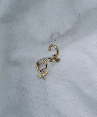 Arito libélula simple oro