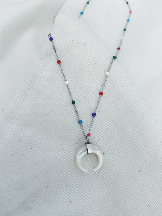 Cadena cuerno nácar mil colores plata