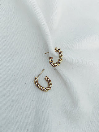 Aritos mini rizados oro