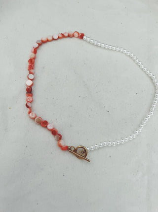 Collar perlas y coral