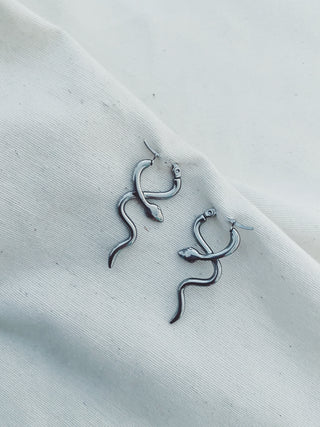 Pendientes Cleopatra serpiente plata