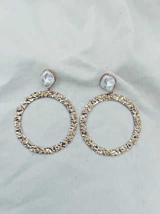 Pendientes tallado perlas