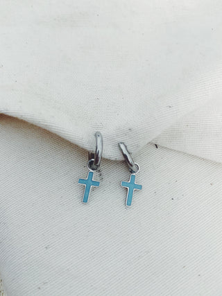 Aritos Cruces celeste plata